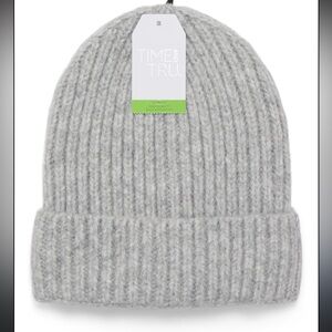 NWT Time and Tru TT Rib Gray Knit Beanie plush lined OS